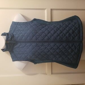 Van Huesen quilted and knit vest